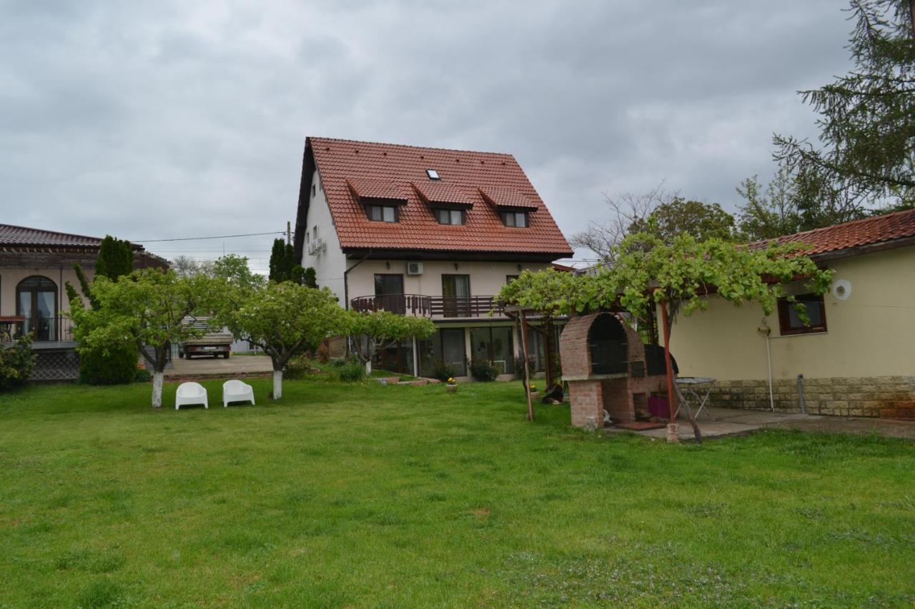 Villa Siret Sendreni Exteriér fotografie
